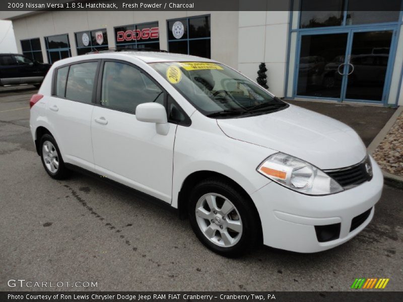 Fresh Powder / Charcoal 2009 Nissan Versa 1.8 SL Hatchback