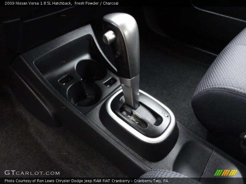 Fresh Powder / Charcoal 2009 Nissan Versa 1.8 SL Hatchback