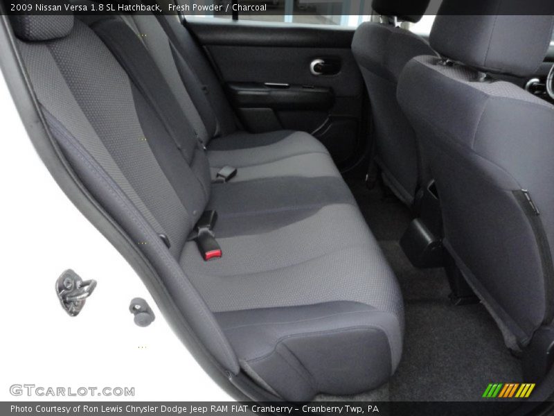 Fresh Powder / Charcoal 2009 Nissan Versa 1.8 SL Hatchback