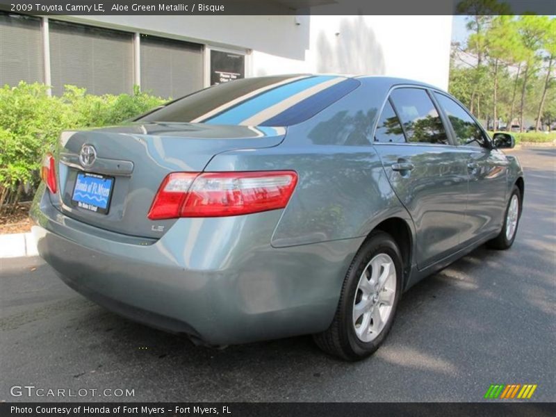 Aloe Green Metallic / Bisque 2009 Toyota Camry LE