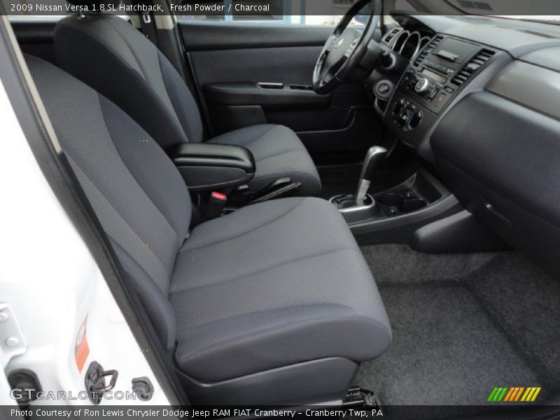 Fresh Powder / Charcoal 2009 Nissan Versa 1.8 SL Hatchback