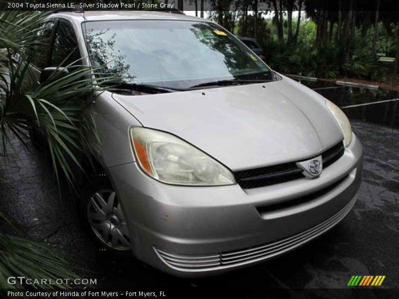 Silver Shadow Pearl / Stone Gray 2004 Toyota Sienna LE