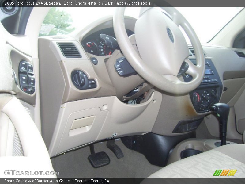 Light Tundra Metallic / Dark Pebble/Light Pebble 2005 Ford Focus ZX4 SE Sedan