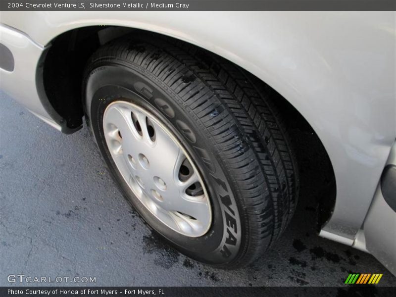 Silverstone Metallic / Medium Gray 2004 Chevrolet Venture LS
