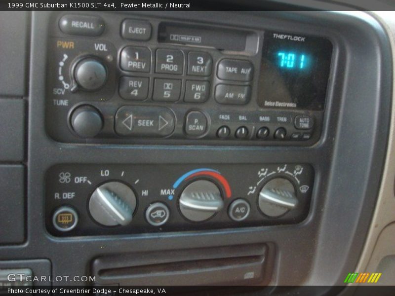 Audio System of 1999 Suburban K1500 SLT 4x4