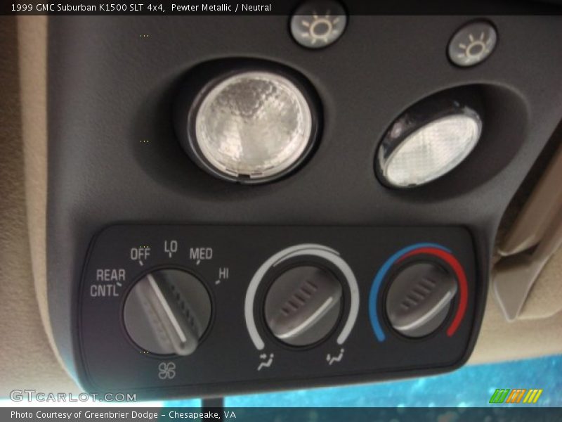 Controls of 1999 Suburban K1500 SLT 4x4