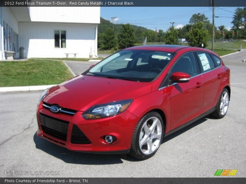 Front 3/4 View of 2012 Focus Titanium 5-Door