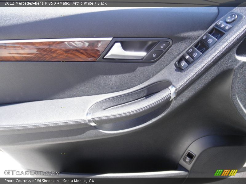 Door Panel of 2012 R 350 4Matic