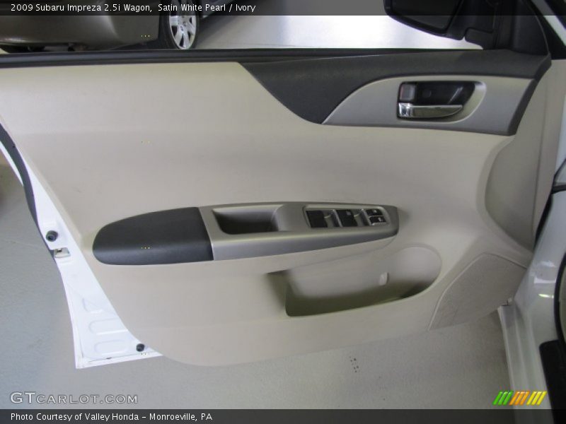 Satin White Pearl / Ivory 2009 Subaru Impreza 2.5i Wagon