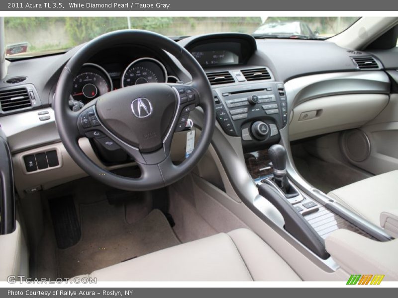 Dashboard of 2011 TL 3.5
