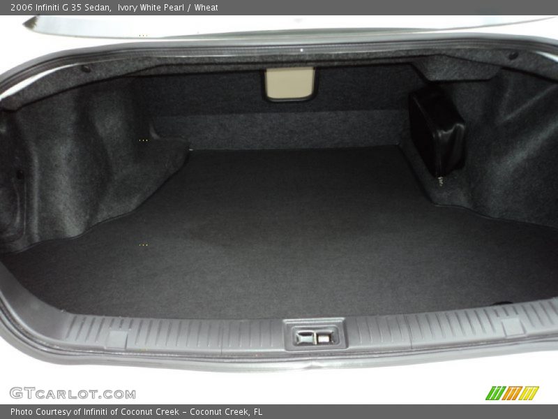 Ivory White Pearl / Wheat 2006 Infiniti G 35 Sedan
