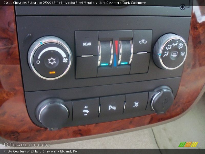 Mocha Steel Metallic / Light Cashmere/Dark Cashmere 2011 Chevrolet Suburban 2500 LS 4x4