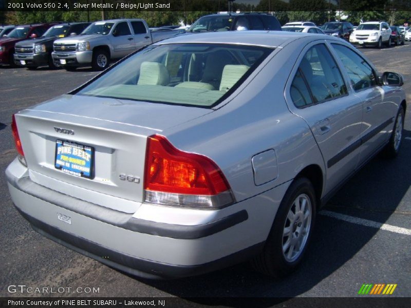 Silver Metallic / Beige/Light Sand 2001 Volvo S60 2.4