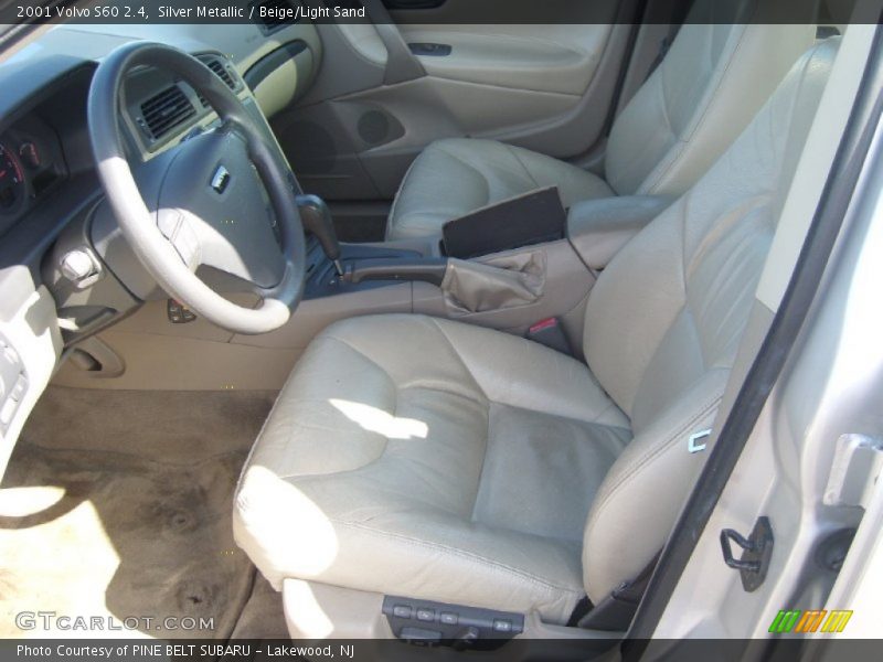 Silver Metallic / Beige/Light Sand 2001 Volvo S60 2.4