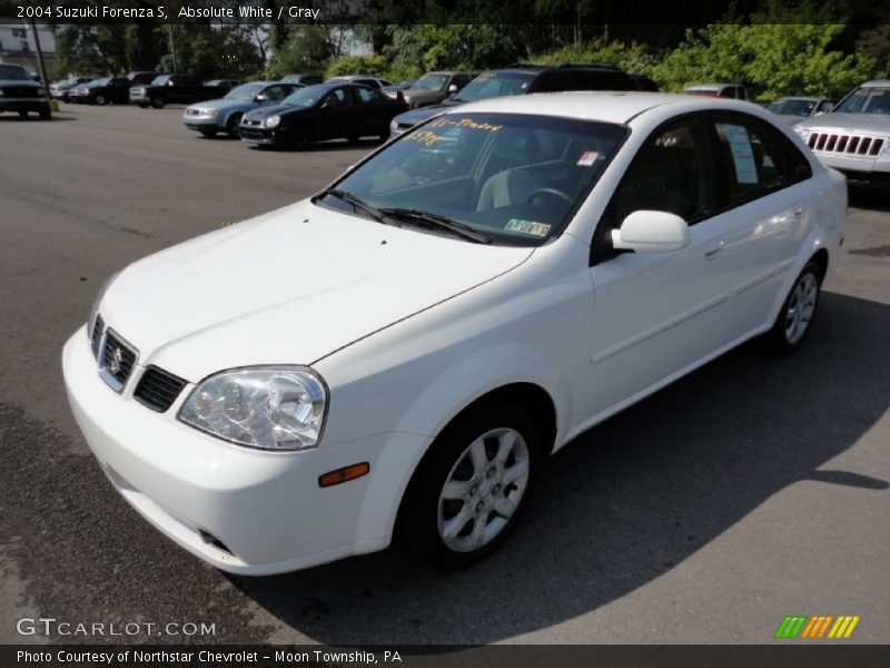 Absolute White / Gray 2004 Suzuki Forenza S