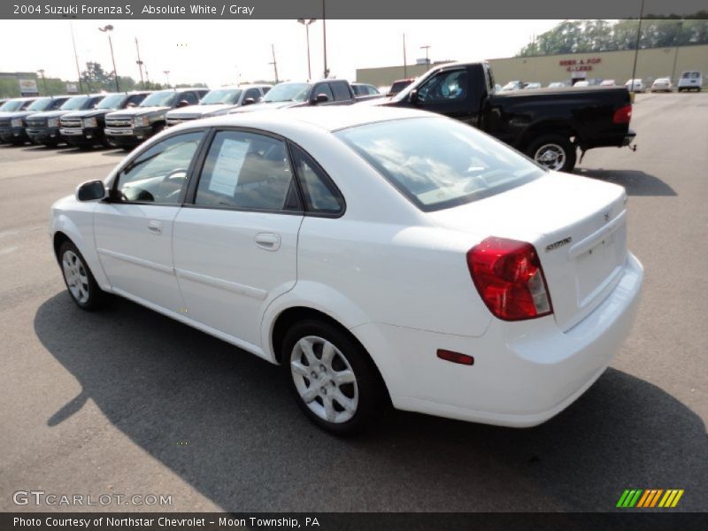 Absolute White / Gray 2004 Suzuki Forenza S
