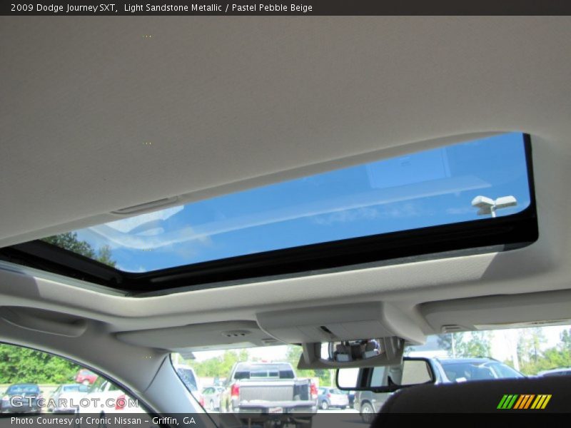 Light Sandstone Metallic / Pastel Pebble Beige 2009 Dodge Journey SXT