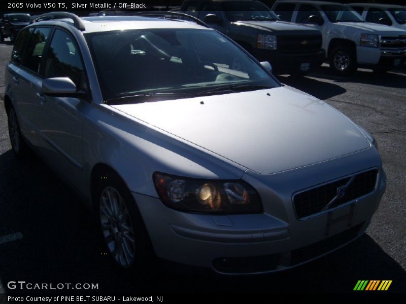 Silver Metallic / Off-Black 2005 Volvo V50 T5
