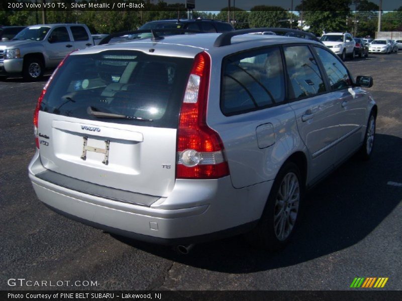 Silver Metallic / Off-Black 2005 Volvo V50 T5