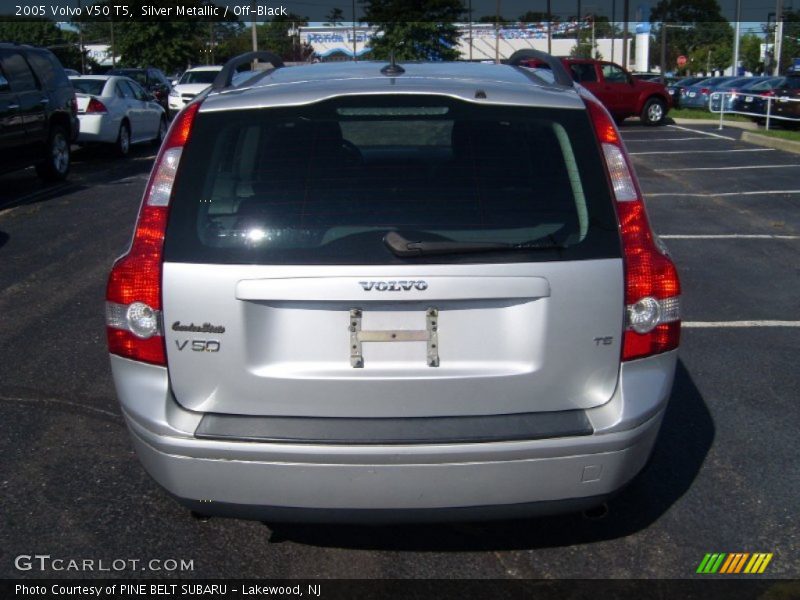 Silver Metallic / Off-Black 2005 Volvo V50 T5