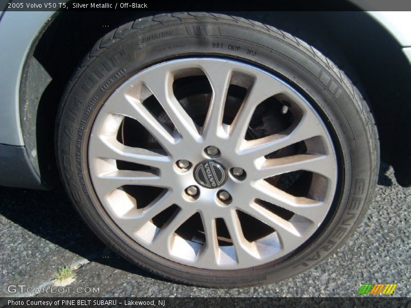 Silver Metallic / Off-Black 2005 Volvo V50 T5