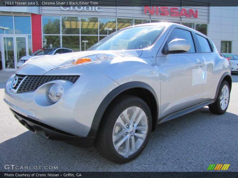 Chrome Silver / Black/Silver Trim 2011 Nissan Juke S