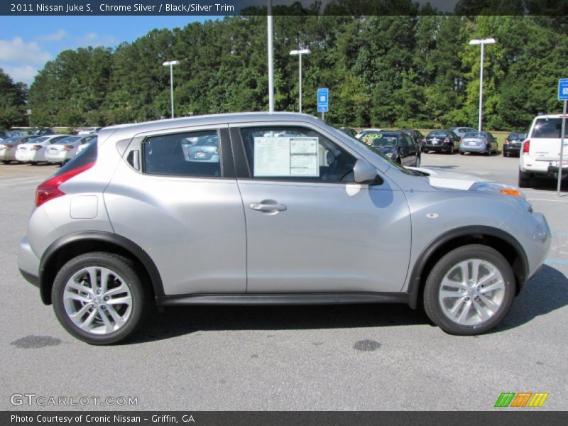 Chrome Silver / Black/Silver Trim 2011 Nissan Juke S