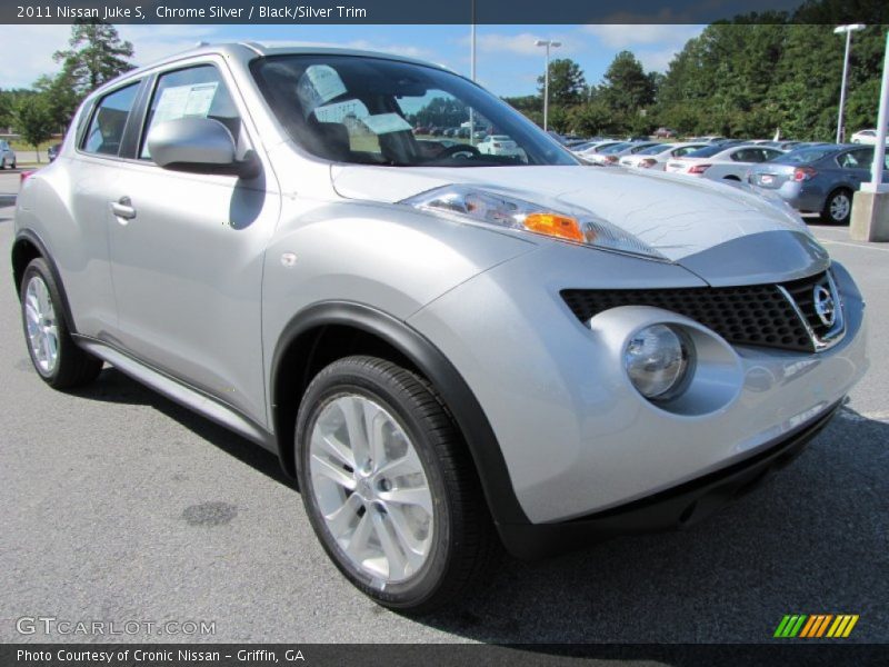 Chrome Silver / Black/Silver Trim 2011 Nissan Juke S