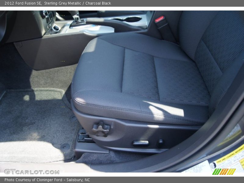 Sterling Grey Metallic / Charcoal Black 2012 Ford Fusion SE