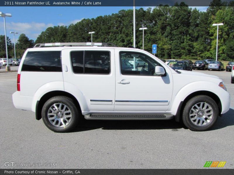 Avalanche White / Cafe Latte 2011 Nissan Pathfinder LE