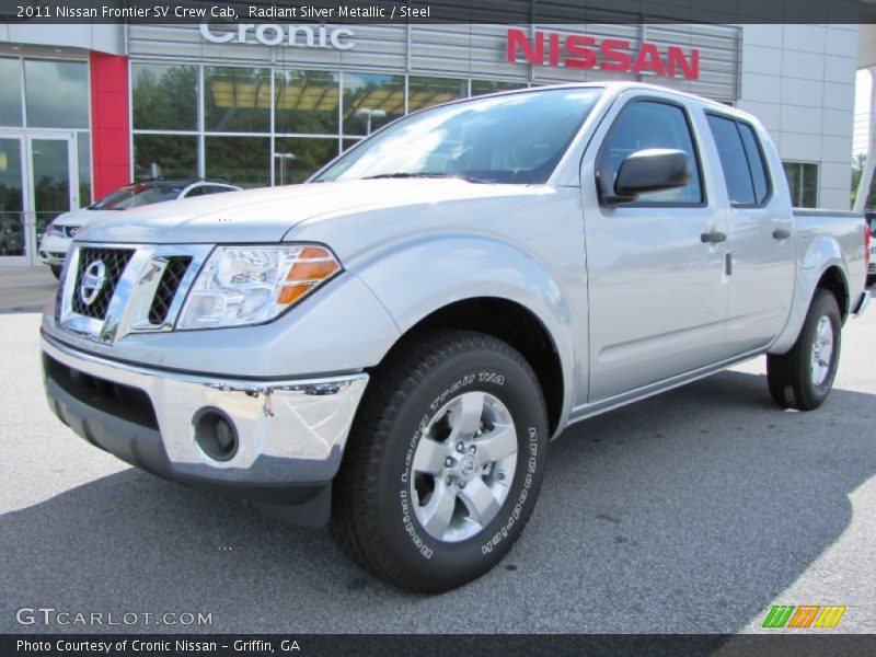 Radiant Silver Metallic / Steel 2011 Nissan Frontier SV Crew Cab