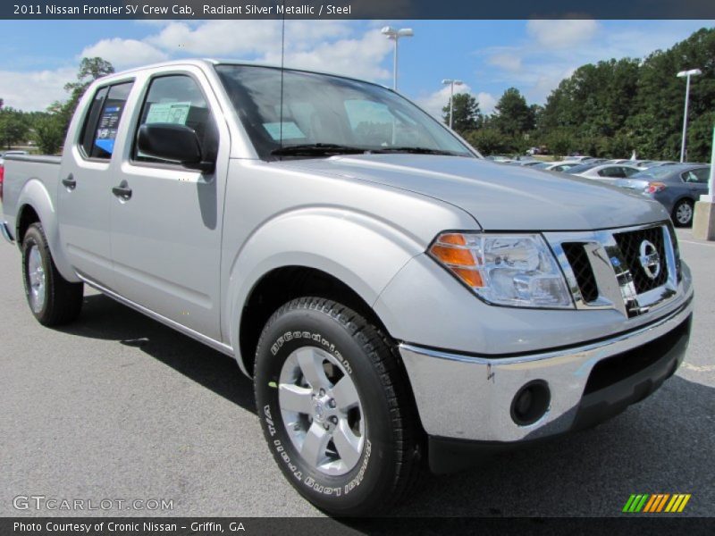 Radiant Silver Metallic / Steel 2011 Nissan Frontier SV Crew Cab