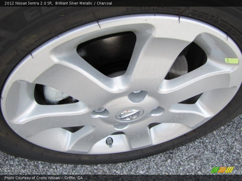 Brilliant Silver Metallic / Charcoal 2012 Nissan Sentra 2.0 SR