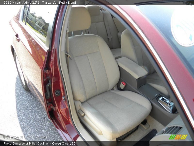 Tuscan Sun Red / Blond 2010 Nissan Altima 2.5 S