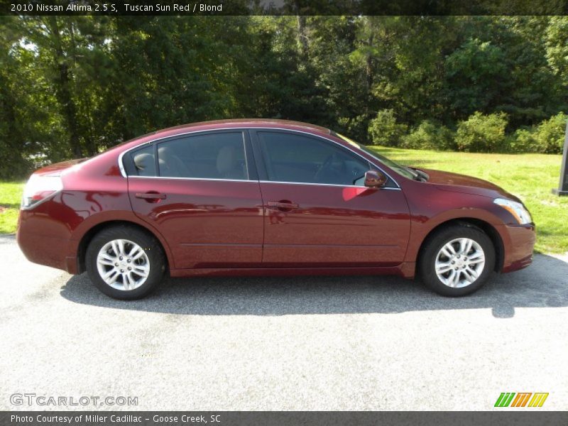 Tuscan Sun Red / Blond 2010 Nissan Altima 2.5 S