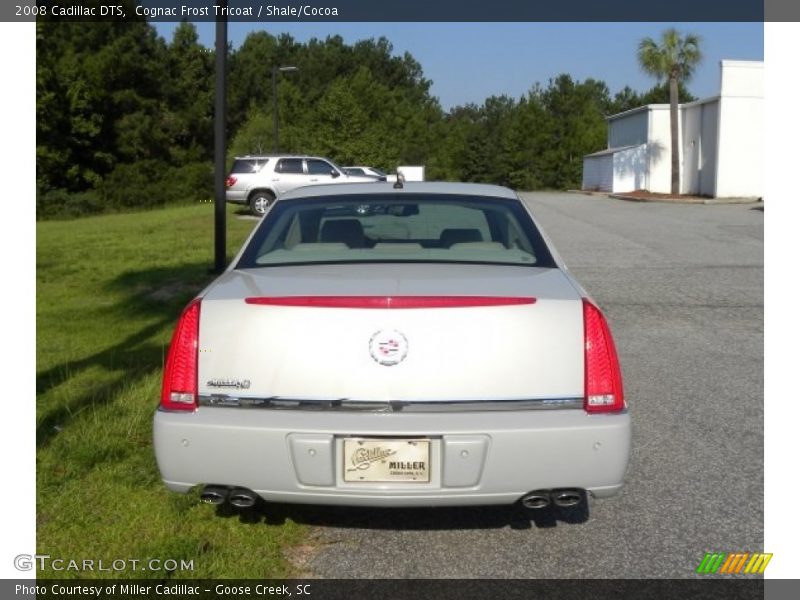 Cognac Frost Tricoat / Shale/Cocoa 2008 Cadillac DTS