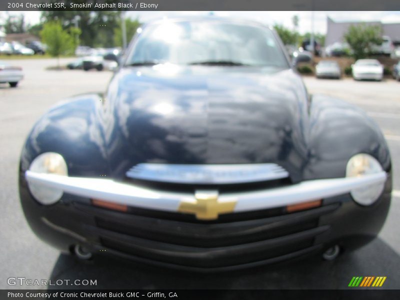 Smokin' Asphalt Black / Ebony 2004 Chevrolet SSR