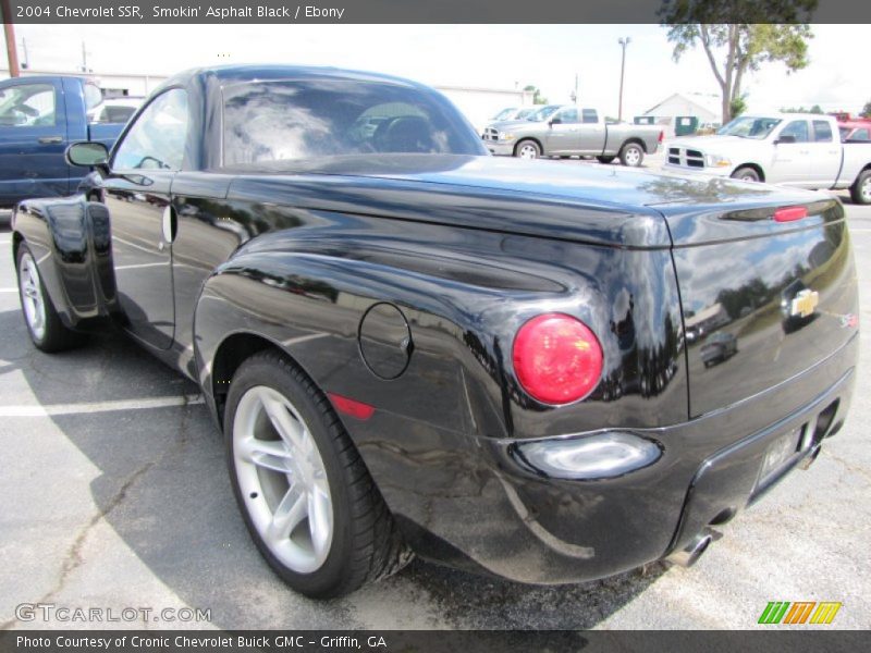 Smokin' Asphalt Black / Ebony 2004 Chevrolet SSR