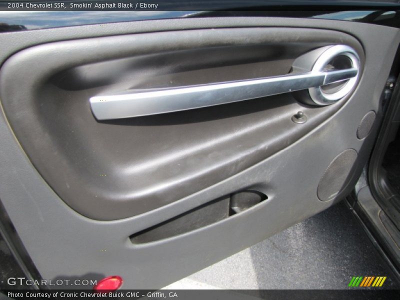 Door Panel of 2004 SSR 