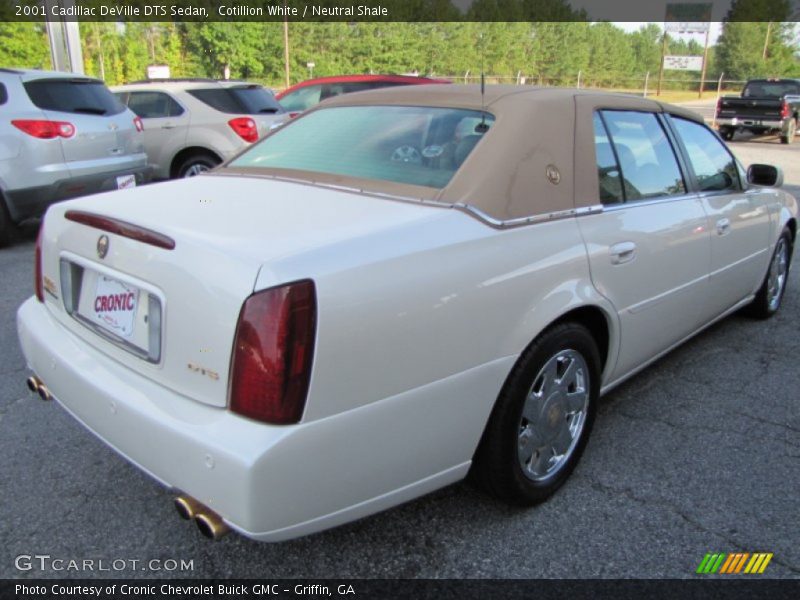Cotillion White / Neutral Shale 2001 Cadillac DeVille DTS Sedan