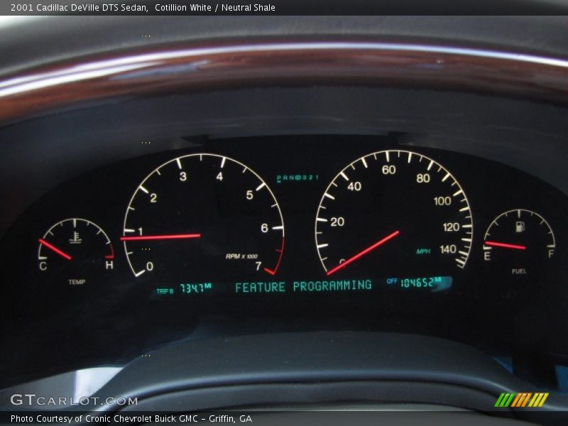  2001 DeVille DTS Sedan DTS Sedan Gauges