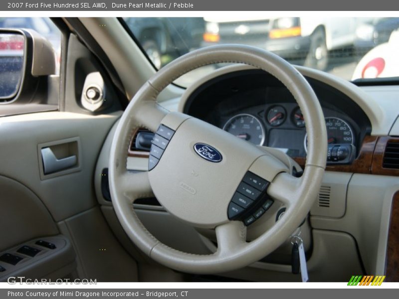 2007 Five Hundred SEL AWD Steering Wheel