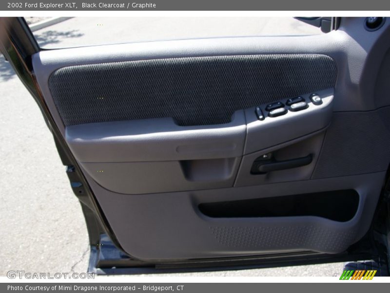 Black Clearcoat / Graphite 2002 Ford Explorer XLT