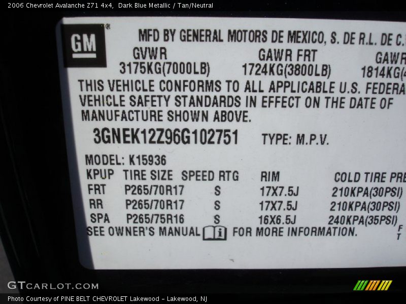 Dark Blue Metallic / Tan/Neutral 2006 Chevrolet Avalanche Z71 4x4