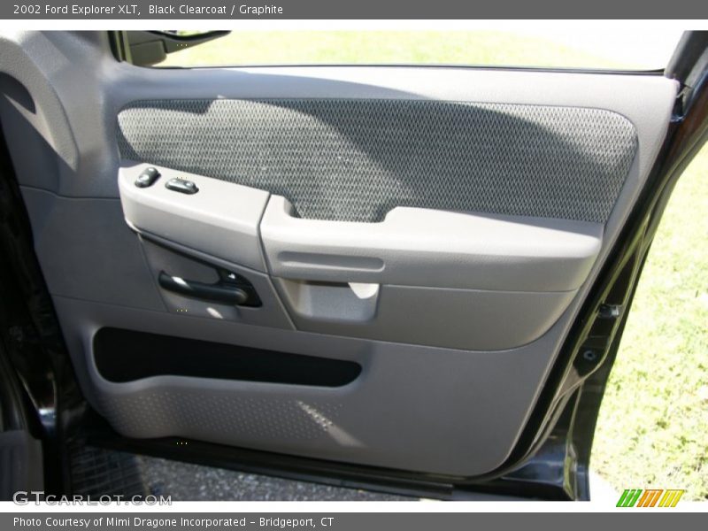 Black Clearcoat / Graphite 2002 Ford Explorer XLT