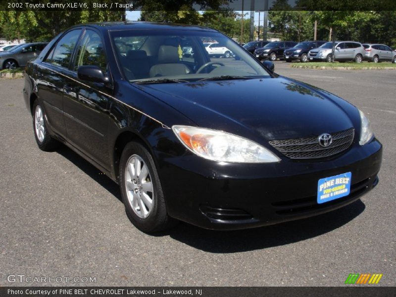 Black / Taupe 2002 Toyota Camry XLE V6