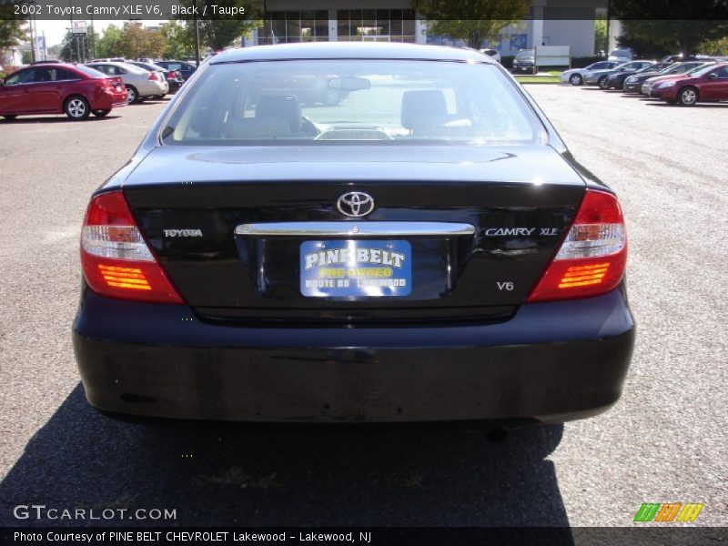 Black / Taupe 2002 Toyota Camry XLE V6