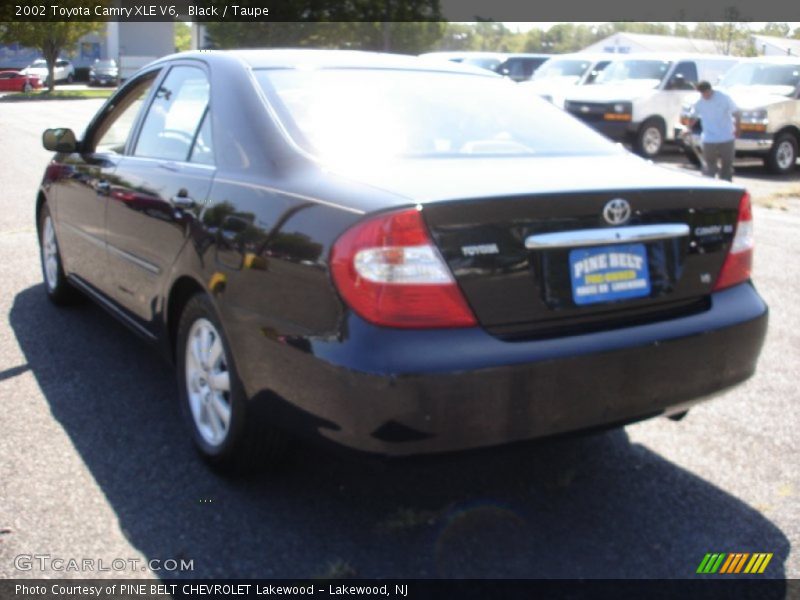 Black / Taupe 2002 Toyota Camry XLE V6