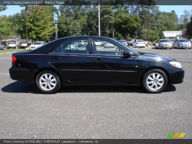 Black / Taupe 2002 Toyota Camry XLE V6