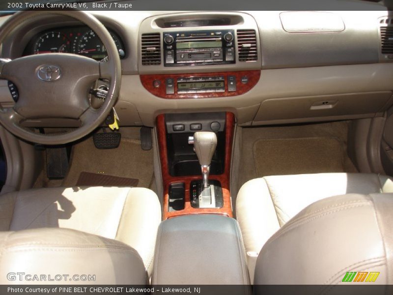 Black / Taupe 2002 Toyota Camry XLE V6